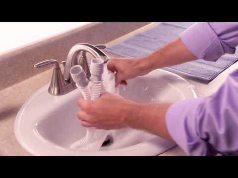Video instruction for regular cleaning of the Philips Respironics DreamStation Auto CPAP